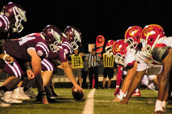 Can Virtual Reality Simulation Improve Decision Making in American Football Quarterbacks?